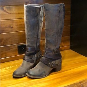 Ruffhewn Weathered Brown Heeled Boots